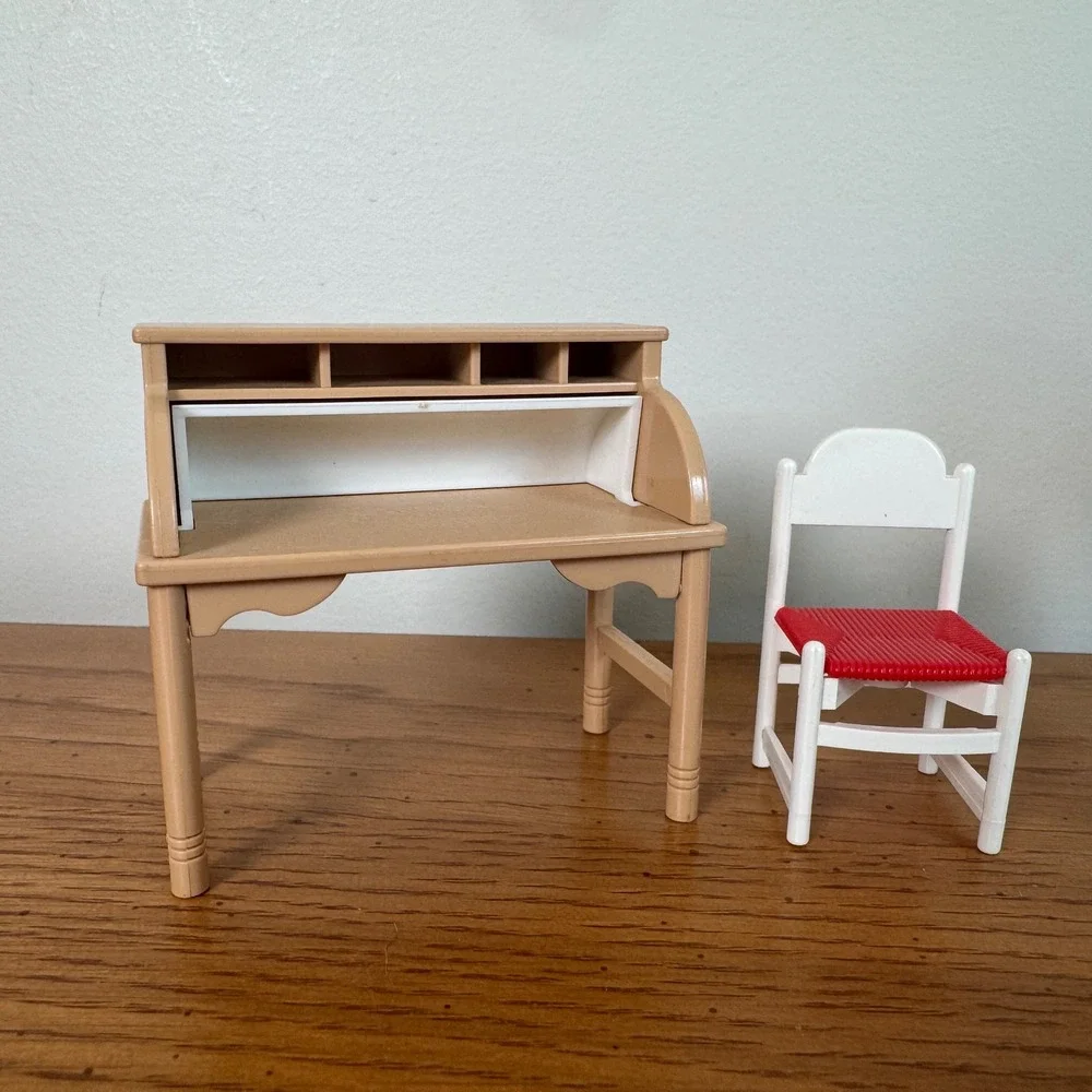 Vintage TOMY Dollhouse Figures Furniture Lot 1970s 1980s 22pc‎